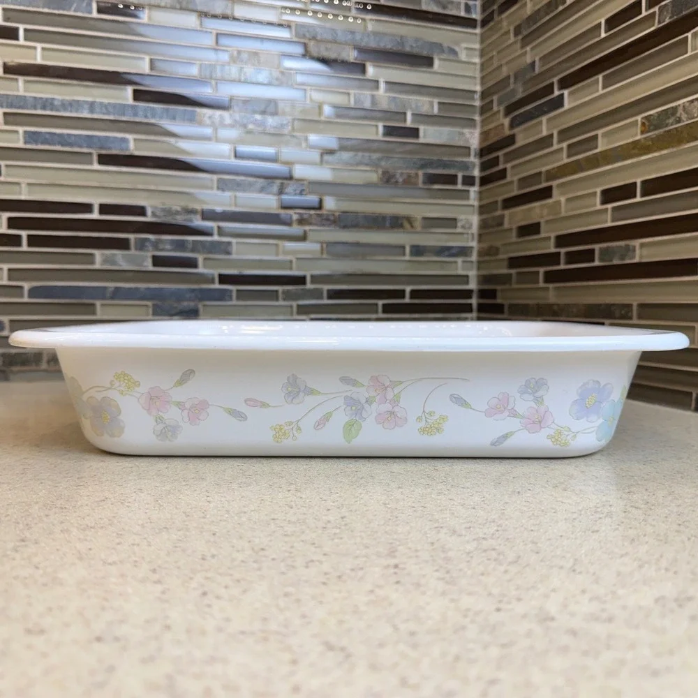 Vintage Corning Ware A-21 Pastel Bouquet Lasagna Roaster 12x10 w/ Wicker Basket